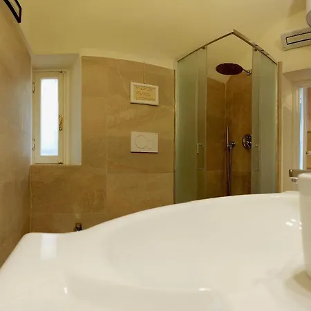 Apartment Il Loft Di Cinzia&andrea Family In Heartofart *